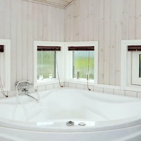 Four-bedroom Holiday In Haderslev 4 * Arosund
